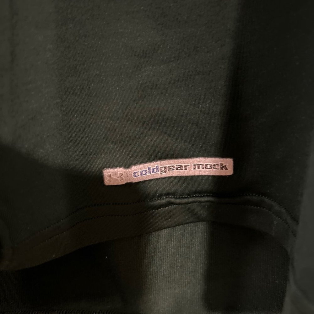 Under Armour Pullover Medium - image 2